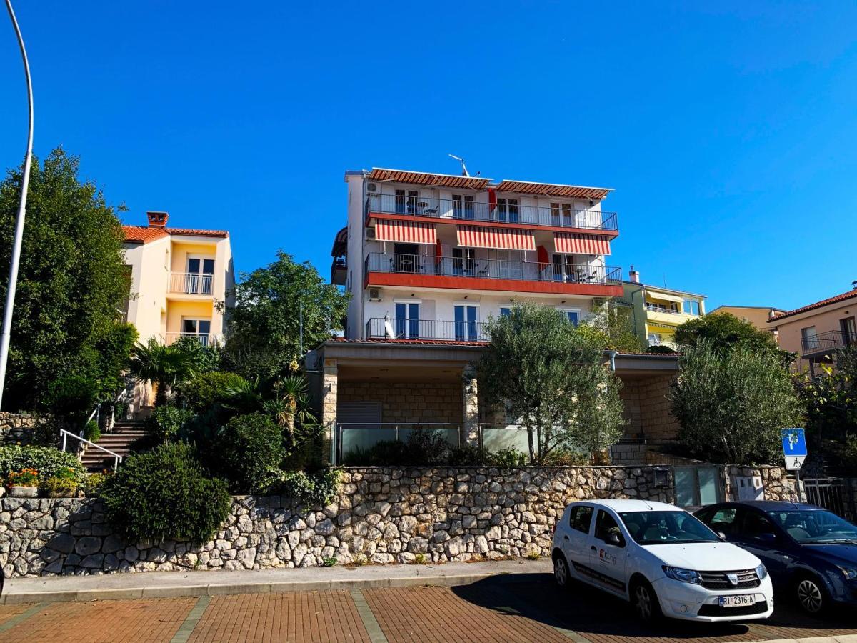 Apartments Julija Crikvenica Eksteriør billede